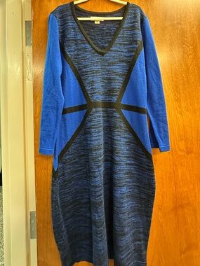 Calvin Klein Blue and Black V-Neck Long Sleeve Knit Dress